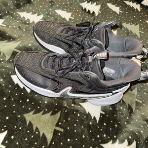 Nike Cosmic Unity 2 basketball shoes size 10